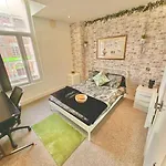 Belgravia House