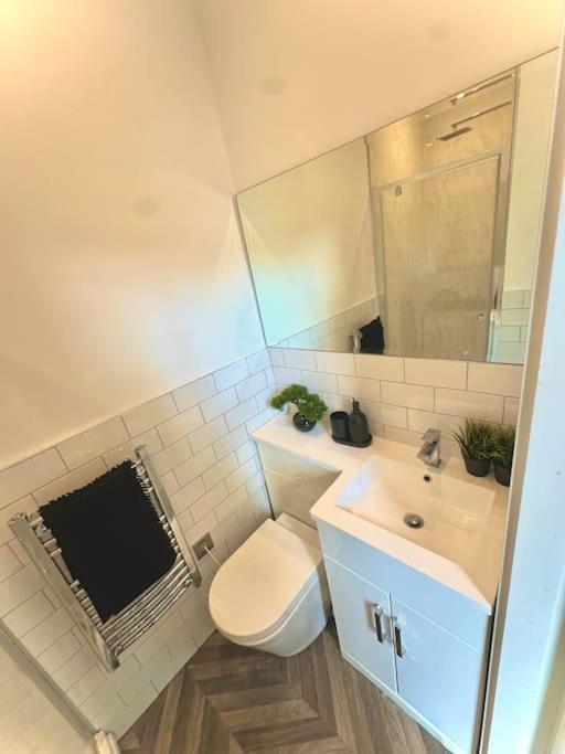 Belgravia House Apartment